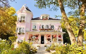 Maison Rose